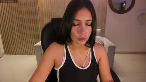 Snapshot of mariejane2 chatting on February 14, 2025, 10:38 am Im Marie Jane online show from February 14, 2025, 10:38 am