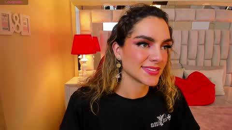 mariiahneedles online show from January 23, 2025, 4:41 am