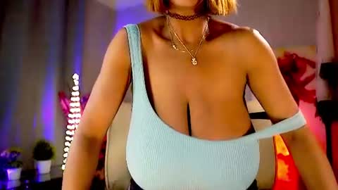 Snapshot of mariicha chatting on July 16, 2026, 8:09 am Nikita - Scroll down and read my bio please. New Pictures in Bio online show from July 16, 2026, 8:09 am