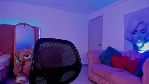 Marily Daniela online show from September 21, 2025, 2:13 am