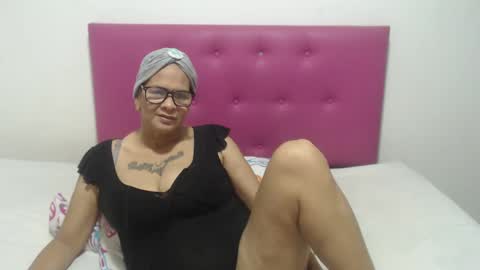 Snapshot of marinamilf chatting on March 7, 2025, 1:53 am Marina  online show from March 7, 2025, 1:53 am