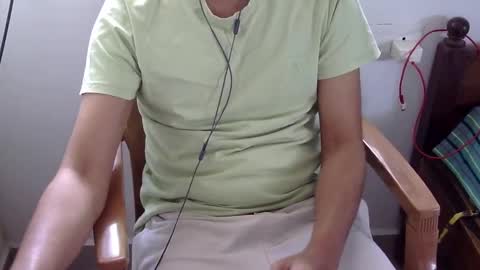 The SHY UncutBoy online show from February 9, 2025, 5:50 am