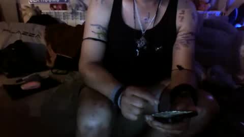 Snapshot of mario_1974 chatting on June 8, 2026, 1:28 am Ray online show from June 8, 2026, 1:28 am