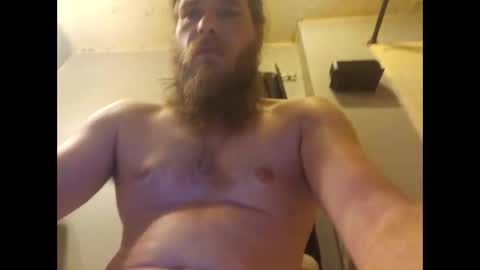 Snapshot of marius02385 chatting on November 18, 2025, 11:36 am marius02385 online show from November 18, 2025, 11:36 am