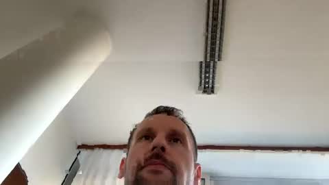 Snapshot of mark__39 chatting on February 26, 2026, 9:30 am Mark online show from February 26, 2026, 9:30 am