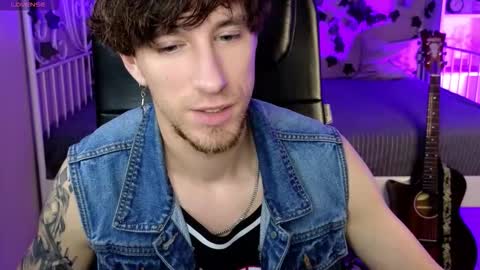 mark_caron online show from November 5, 2025, 8:42 pm