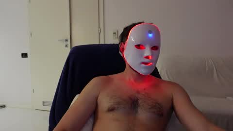 mark_hardman5 online show from November 10, 2025, 11:37 pm