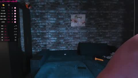 Snapshot of mark_normal chatting on March 31, 2026, 1:55 pm Mark online show from March 31, 2026, 1:55 pm