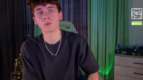 Mark online show from December 20, 2025, 3:35 am