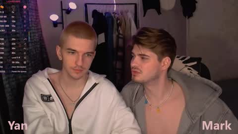 Mark online show from November 14, 2025, 3:55 pm