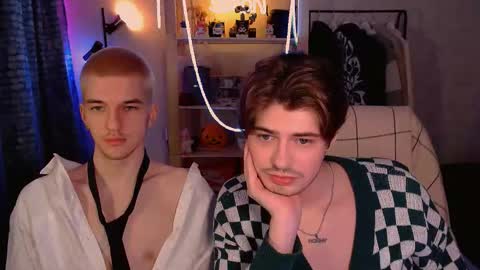 Snapshot of mark_sun chatting on March 19, 2026, 4:44 pm Mark online show from March 19, 2026, 4:44 pm