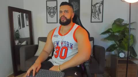 mark_x23 online show from April 17, 2026, 4:26 am