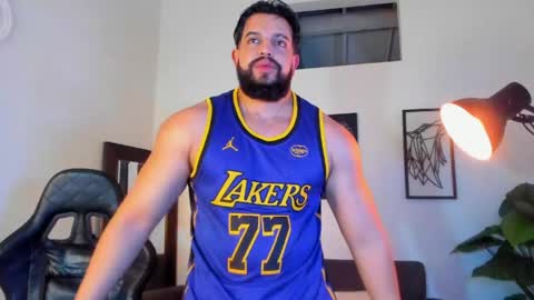 mark_x23 online show from May 28, 2026, 5:05 am