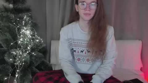 Mark online show from December 18, 2025, 10:10 am