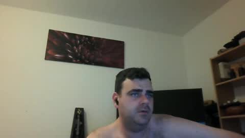 Snapshot of markoluggin chatting on June 21, 2026, 8:22 pm markoluggin online show from June 21, 2026, 8:22 pm