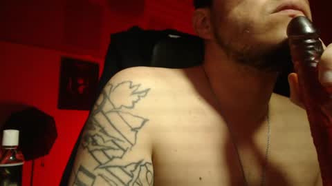 Snapshot of markswitch_ chatting on April 6, 2026, 4:46 am Mark Switch online show from April 6, 2026, 4:46 am