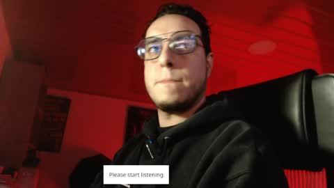 Snapshot of markswitch_ chatting on April 6, 2026, 10:33 pm Mark Switch online show from April 6, 2026, 10:33 pm