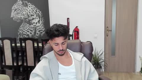 Snapshot of marktison chatting on October 18, 2025, 8:59 am Tison online show from October 18, 2025, 8:59 am