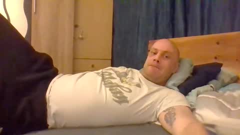 markus_7 online show from November 15, 2025, 7:43 pm