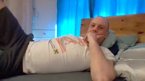 markus_7 online show from March 17, 2026, 12:30 pm