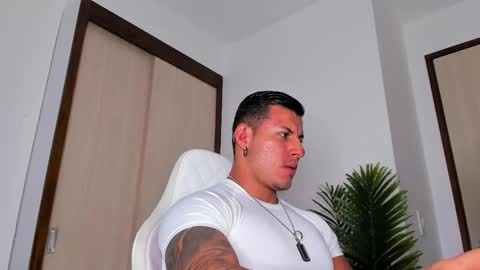 markus... Y online show from February 16, 2025, 10:32 pm