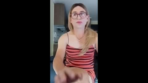 marla85 online show from April 3, 2026, 6:06 pm