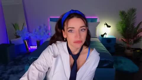 MarlaDewis online show from December 22, 2025, 12:46 pm