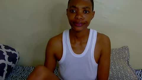 Snapshot of marly_babe chatting on February 17, 2026, 1:35 am Marly online show from February 17, 2026, 1:35 am