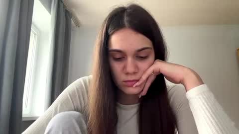 Snapshot of marlysronk chatting on May 18, 2026, 12:22 pm Mary online show from May 18, 2026, 12:22 pm