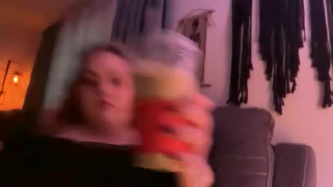 maroon_moon online show from November 29, 2025, 10:13 pm