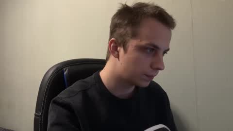 Snapshot of maroooa chatting on February 11, 2026, 6:57 pm Marko online show from February 11, 2026, 6:57 pm