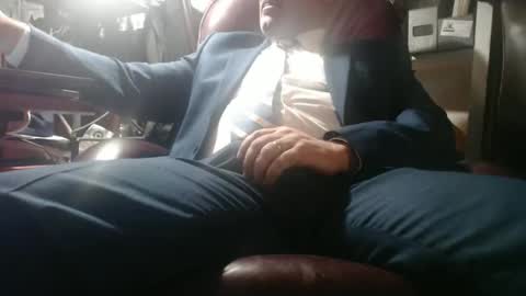 only fans marrieddad19751975 online show from January 8, 2026, 3:03 pm