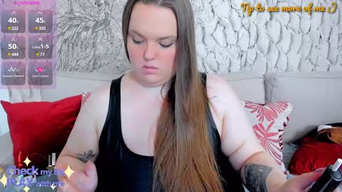 Snapshot of marry_girl chatting on January 8, 2025, 9:34 pm Mary online show from January 8, 2025, 9:34 pm