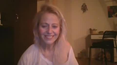 MaryGoRound online show from January 17, 2025, 3:12 am