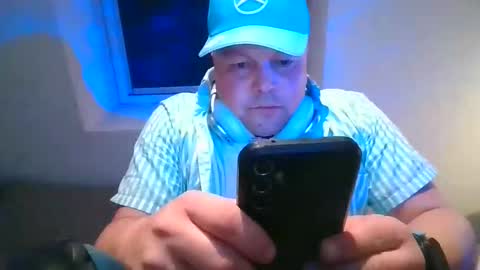 mars0481 online show from October 1, 2025, 5:35 am