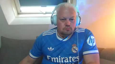 mars0481 online show from April 13, 2026, 11:37 am