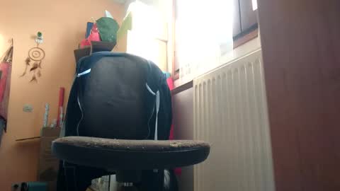 marsupialdan online show from February 28, 2025, 7:37 am