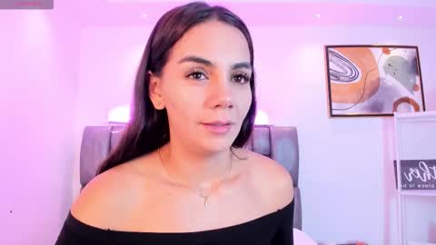 Martina online show from November 8, 2025, 11:54 am