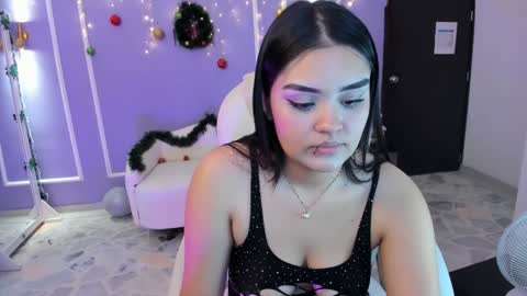 Snapshot of martina_saenz1 chatting on December 21, 2024, 8:10 pm Martina online show from December 21, 2024, 8:10 pm