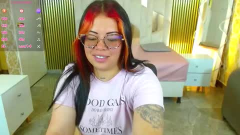 Hey im martina online show from November 12, 2025, 4:02 am