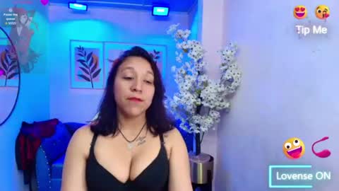 Snapshot of martina_taylorrr chatting on June 12, 2026, 3:27 am martina_taylorrr online show from June 12, 2026, 3:27 am
