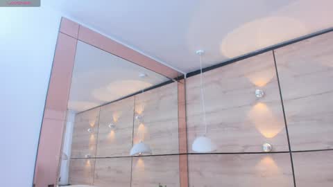 martina touss  online show from March 31, 2026, 12:23 am