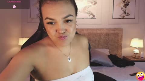 Snapshot of martina_vega__ chatting on January 10, 2025, 8:04 pm NATALIA ON A TRAVEL FROM DECEMBER 6TH TO THE 9TH ENJOY ME BEFORE I LEAVE online show from January 10, 2025, 8:04 pm