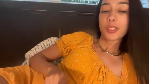 Snapshot of martinabebe chatting on June 3, 2026, 3:39 pm martinabebe online show from June 3, 2026, 3:39 pm