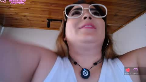 Antonella Martini online show from April 2, 2026, 7:44 pm