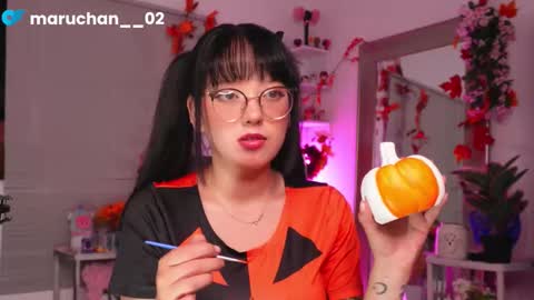 INSTAGRAM Maruchan  02 online show from October 17, 2025, 2:37 am