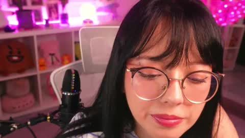 INSTAGRAM Maruchan  02 online show from November 13, 2025, 2:21 am