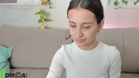 Snapshot of mary_0smith chatting on October 23, 2025, 6:13 am Mary online show from October 23, 2025, 6:13 am