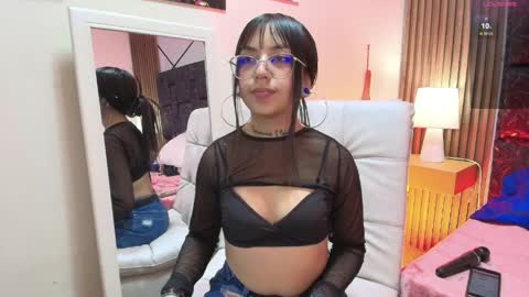 mary_luckaysha online show from April 10, 2026, 7:07 pm