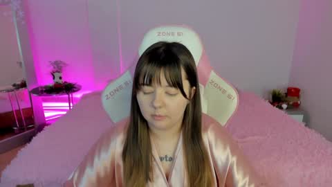 mary_stevenss online show from January 14, 2025, 2:43 pm